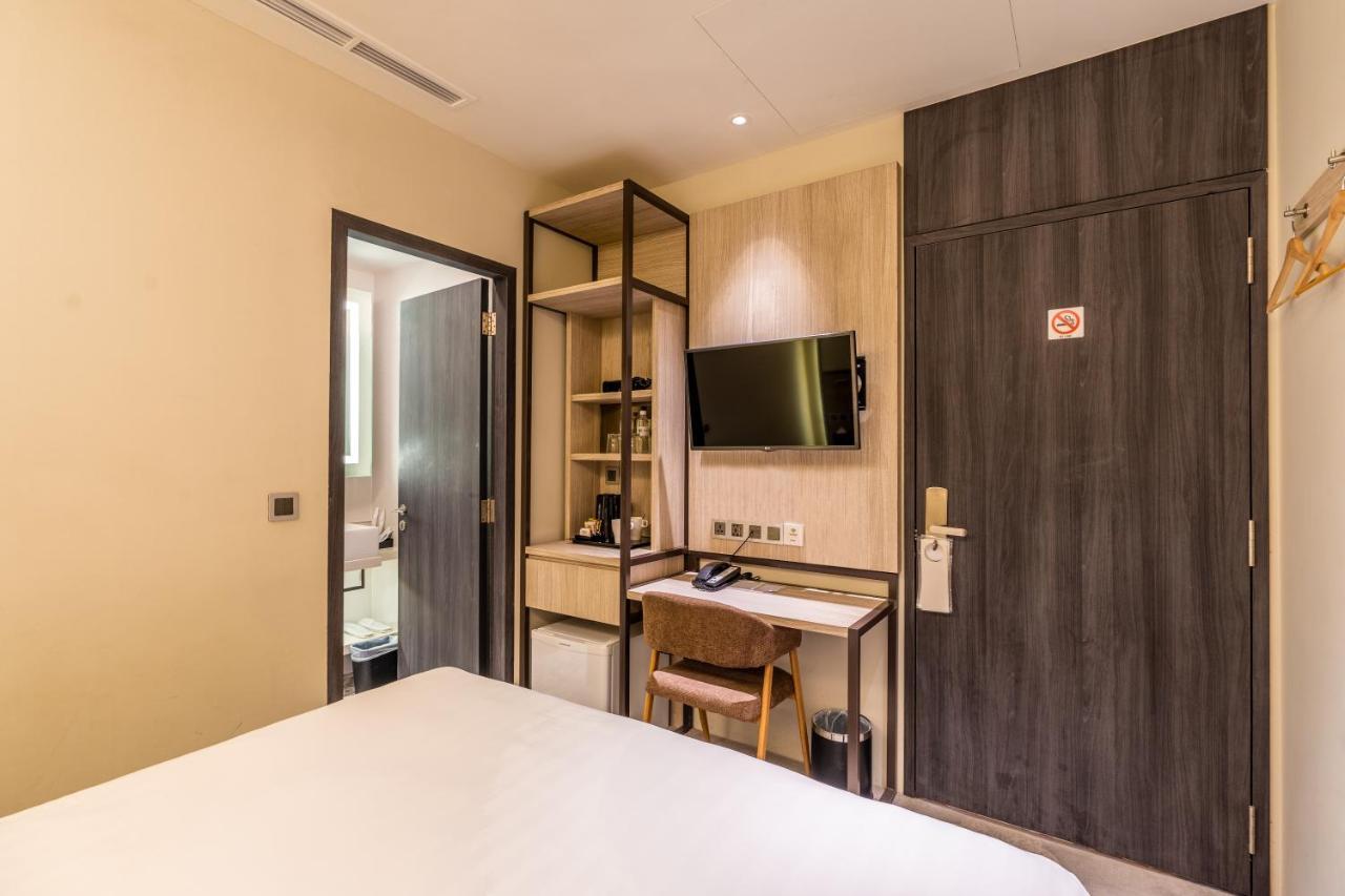Superior Double Room without windows ll