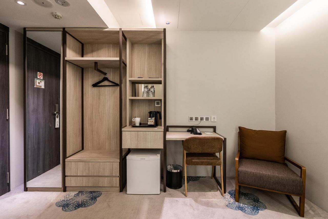 Superior Twin room without windows