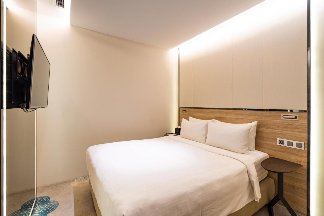 Superior Double Room without windows ll